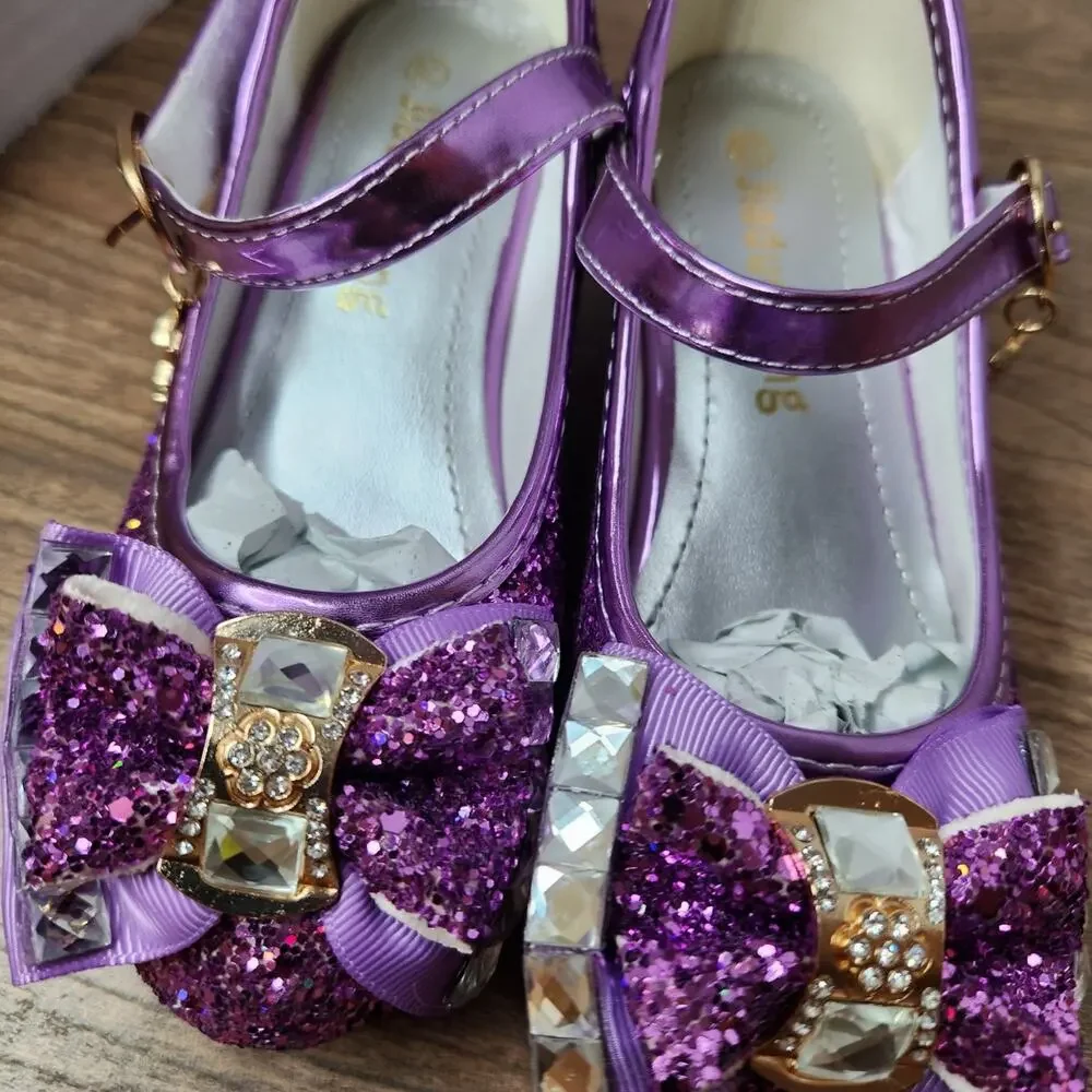 Little girls sparkley heels purple. RIDICULOUSLY cute! Size 11